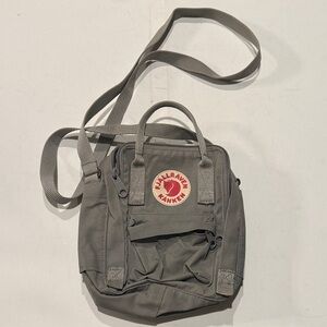 Kånken Gray Mini Shoulder Bag